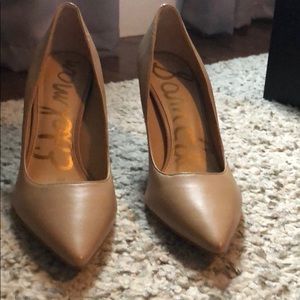 Sam Edelman size 9 nude heel.